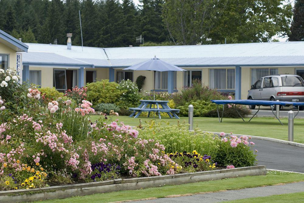 Anchorage Motel Apartments Te Anau Eksteriør billede